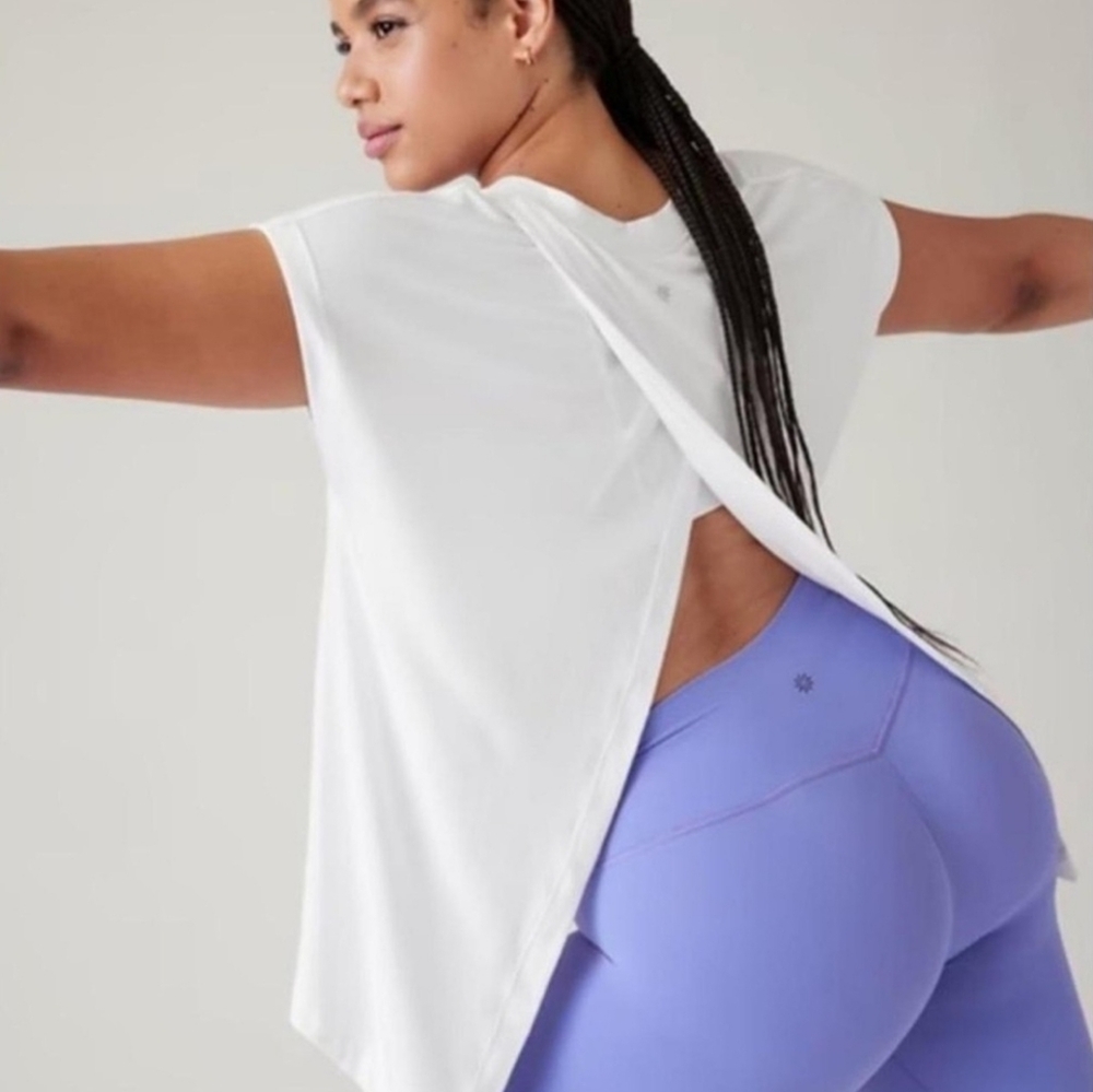 Athleta Explore Tee In White Size S
